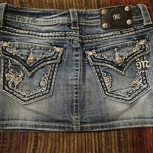 Miss Me Jean Skirt size 27